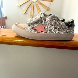Girls Golden Goose shoes